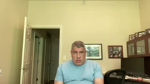Chicago Guy online show from 7, 7, 2026