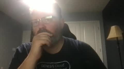 Snapshot of shughes740 chatting on 13, 11, 2025 shughes740 online show from 13, 11, 2025