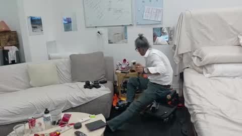 Snapshot of shuim66 chatting on 3, 2, 2026 shuim66 online show from 3, 2, 2026