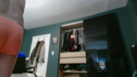 shutterbug989 online show from 29, 6, 2026