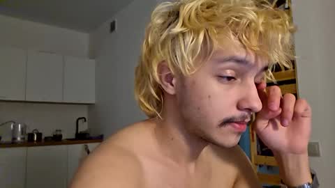 Snapshot of shy_boy17 chatting on 6, 1, 2026 your shy boy online show from 6, 1, 2026