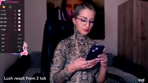 Snapshot of shy_mel chatting on 16, 1, 2025 Mellllll---- online show from 16, 1, 2025