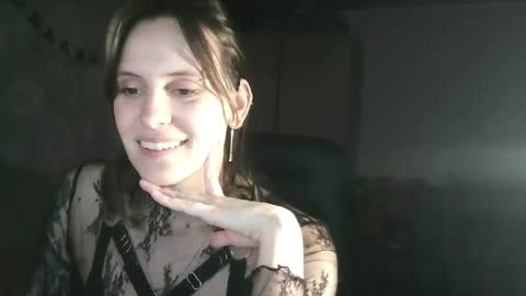 shy_miracle online show from 22, 5, 2026