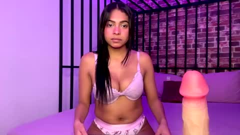 shy_nala online show from 19, 5, 2026