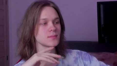 Snapshot of shy_nny chatting on 17, 9, 2025 Mark online show from 17, 9, 2025