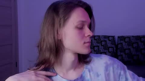 Snapshot of shy_nny chatting on 29, 9, 2025 Mark online show from 29, 9, 2025