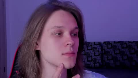 Snapshot of shy_nny chatting on 1, 10, 2025 Mark online show from 1, 10, 2025