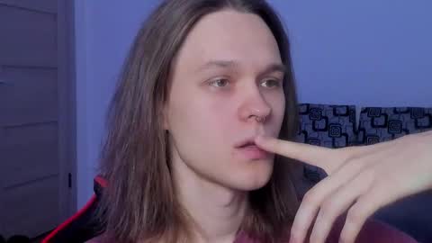 Snapshot of shy_nny chatting on 22, 10, 2025 Mark online show from 22, 10, 2025