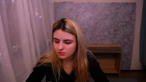 shy_sabrina_ online show from 14, 2, 2025