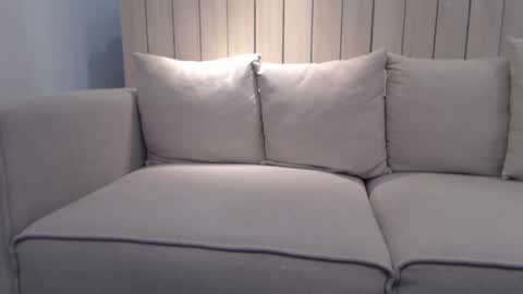 shy_schoolgirl_ online show from 21, 12, 2024