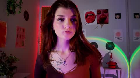 Snapshot of shybella_girl chatting on 26, 12, 2024 Bella online show from 26, 12, 2024