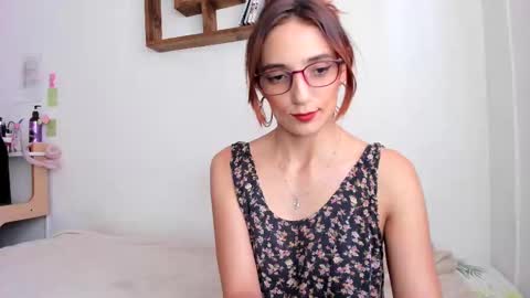 Snapshot of shybut_naughty chatting on 26, 2, 2025 Tell me Ari My only social media will be IG online show from 26, 2, 2025