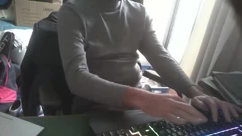 Snapshot of shyfrenchcock chatting on 5, 2, 2026 shyfrenchcock online show from 5, 2, 2026