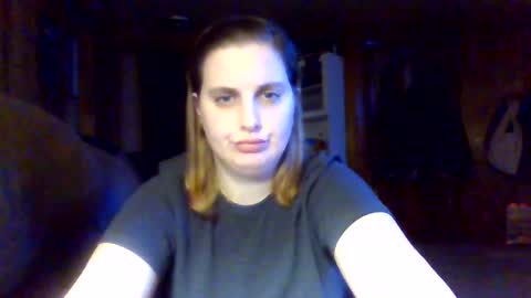 shylee538825 online show from 13, 1, 2026