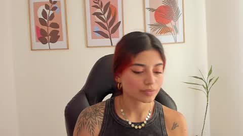 shylittlebunny online show from 3, 3, 2025