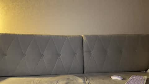 Amelia online show from 3, 3, 2026