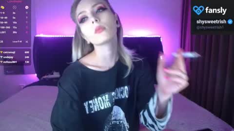 Snapshot of shysweetrish chatting on 16, 2, 2025 shysweetrish online show from 16, 2, 2025