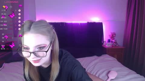 shysweetrish online show from 5, 6, 2026