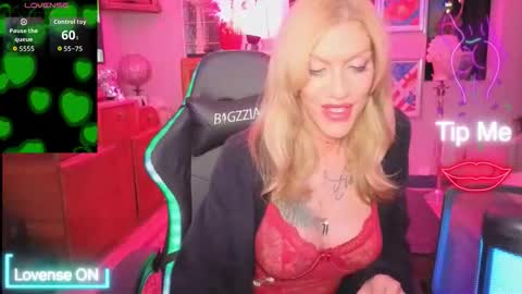 Snapshot of shytrans_uk chatting on 6, 4, 2026 shytrans_uk online show from 6, 4, 2026