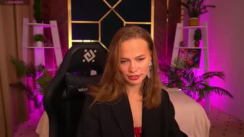 shyysiren online show from 24, 10, 2025