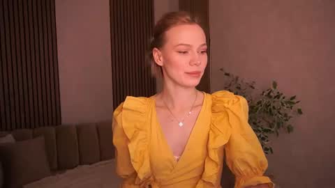 Snapshot of shyysiren chatting on 7, 7, 2026 shyysiren online show from 7, 7, 2026