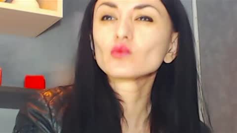 Snapshot of siaconna chatting on 8, 2, 2025 Siaconna online show from 8, 2, 2025