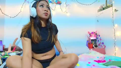 Snapshot of siara_bonny chatting on 8, 3, 2026 Siara online show from 8, 3, 2026