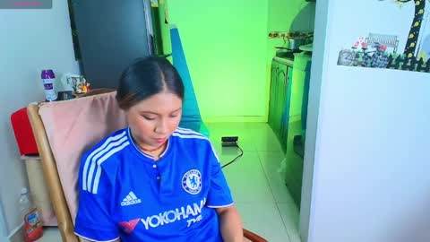 Snapshot of siara_bonny chatting on 4, 4, 2026 Siara online show from 4, 4, 2026