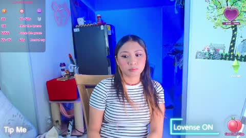 Snapshot of siara_bonny chatting on 6, 4, 2026 Siara online show from 6, 4, 2026