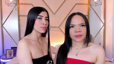 Snapshot of siara_lewis_ chatting on 30, 1, 2025 Siara and Zoe tattoo online show from 30, 1, 2025