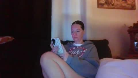 Snapshot of sidneyraee chatting on 6, 1, 2026 Mrs. St. Patrickk online show from 6, 1, 2026