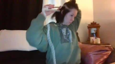 Mrs. St. Patrickk online show from 8, 5, 2026