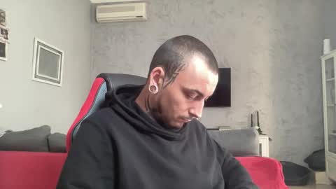 sidvicious23cm online show from 3, 3, 2026