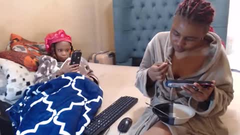 sieannabrown online show from 25, 5, 2026