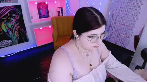 Snapshot of siena_aa chatting on 2, 7, 2026 Siena online show from 2, 7, 2026