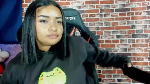 sienna_lux01 online show from 20, 5, 2026