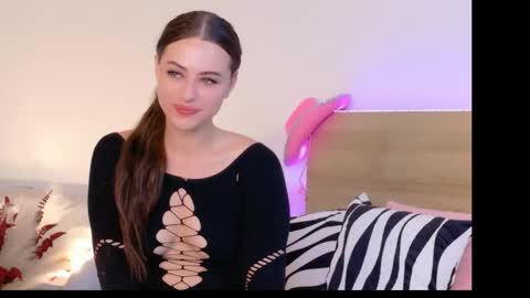 Snapshot of sienna_voss chatting on 11, 10, 2025 sienna_voss online show from 11, 10, 2025