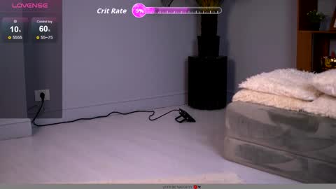 Luna online show from 1, 11, 2025