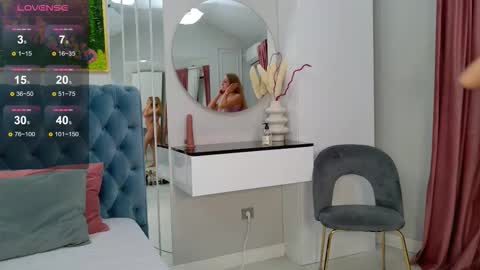 Sienna online show from 11, 11, 2025