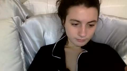 sierranovaa online show from 5, 2, 2026