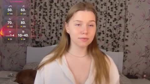 Snapshot of silent_princesses chatting on 20, 10, 2025 Chloe online show from 20, 10, 2025