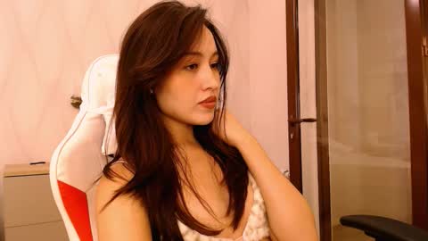 silk_ann online show from 18, 9, 2025