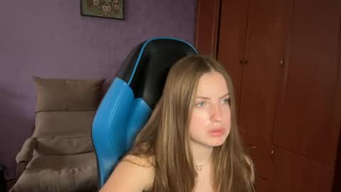 Erica online show from 8, 6, 2026