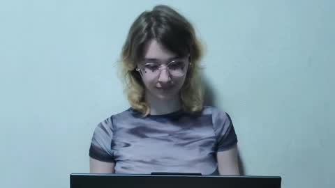 Snapshot of silvadevil chatting on 11, 5, 2026 Kate online show from 11, 5, 2026