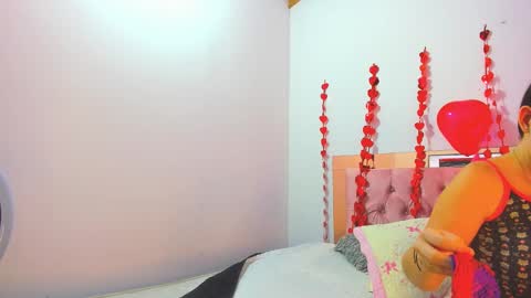 Snapshot of silvana_wenz chatting on 18, 2, 2025 Silvana online show from 18, 2, 2025