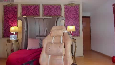  SilvanaBombshel  online show from 12, 6, 2026