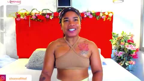 Snapshot of silvannafit chatting on 3, 3, 2026 Silvana Fit online show from 3, 3, 2026