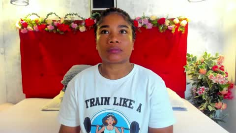 Snapshot of silvannafit chatting on 6, 4, 2026 Silvana Fit online show from 6, 4, 2026