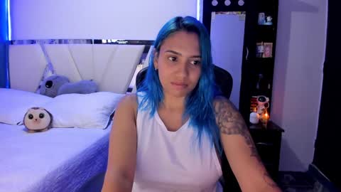   powder    online show from 30, 1, 2025