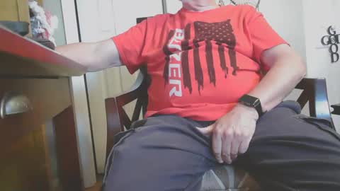 Daddy Bear online show from 30, 1, 2025